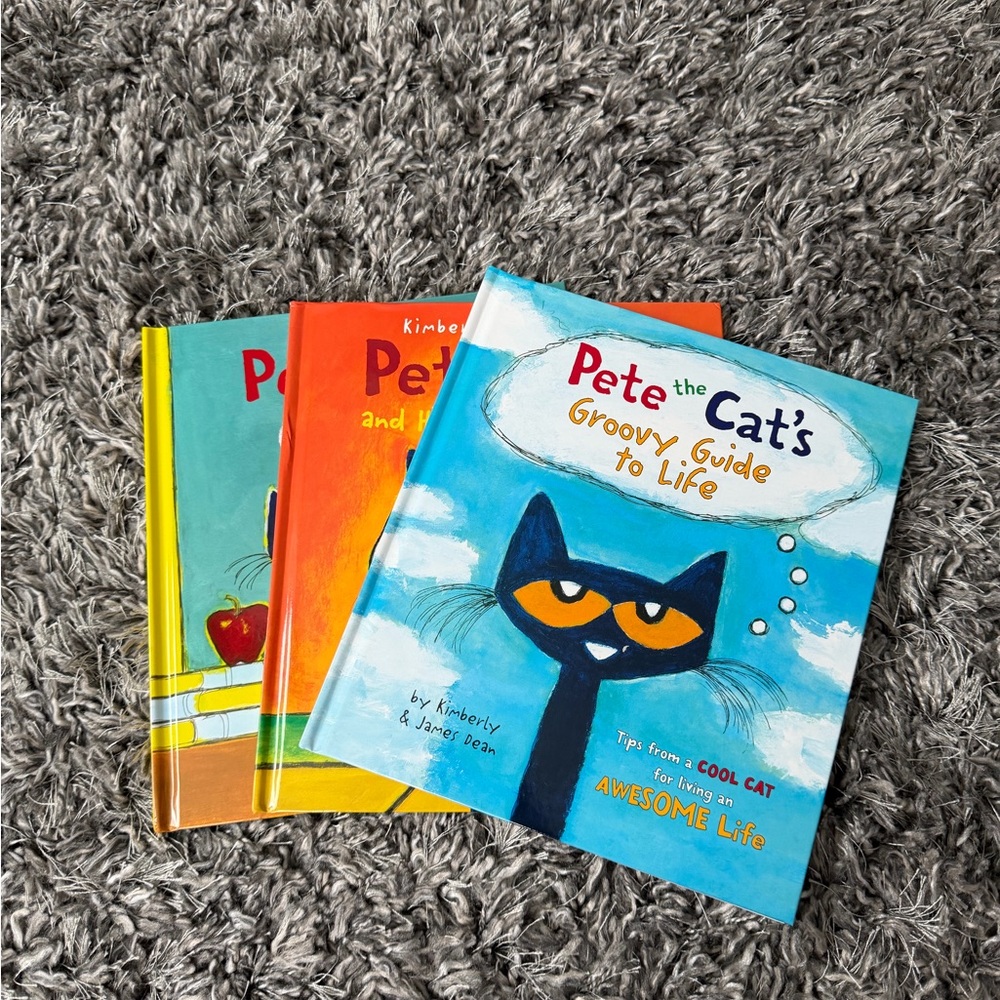 Pete the Cat's 3 books